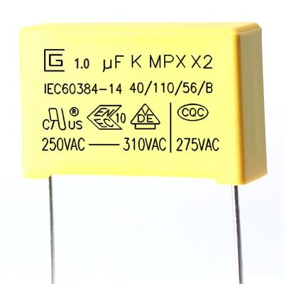 Mükemmel Alev Geciktirici Özelliklere Sahip 105K X2 Güvenlik Kondansatörü 1.0Uf P22.5MM