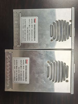 IP67 Altın yağmur geçirmez güç kaynağı 100W 12V DC 50 - 60 Hz Çıkış Frekansı CE RoHS sertifikalı